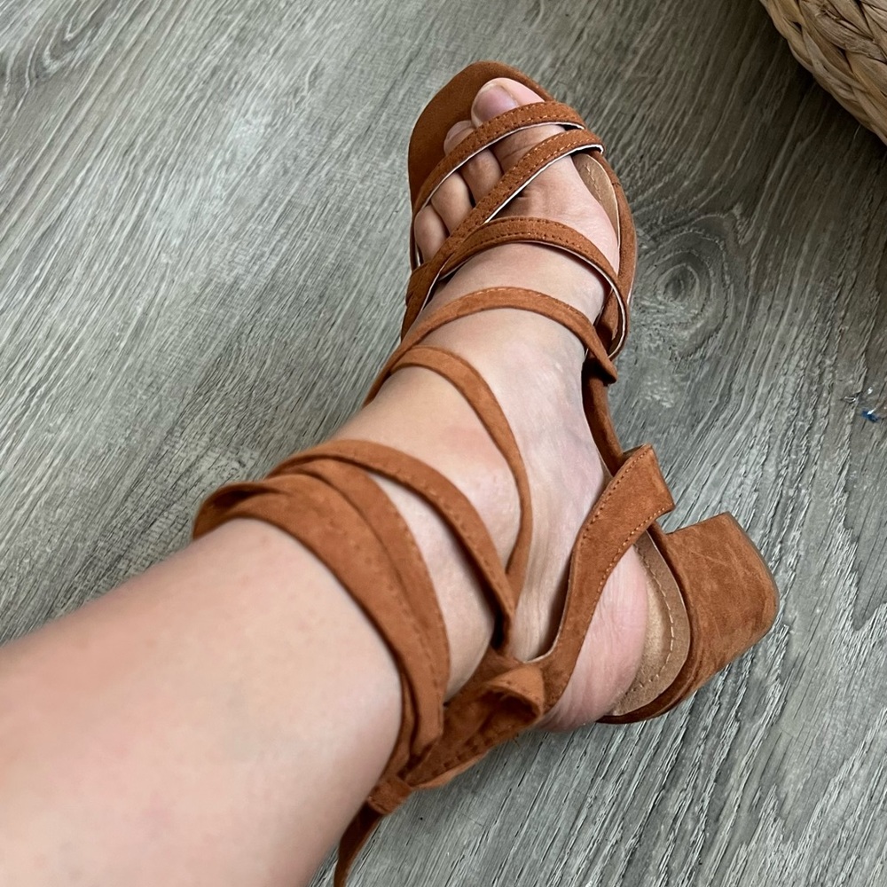 Lulus strappy heels
